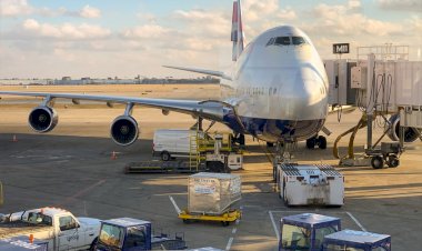 COVID-19: What’s 8,000 jumbo jets got to do with it?